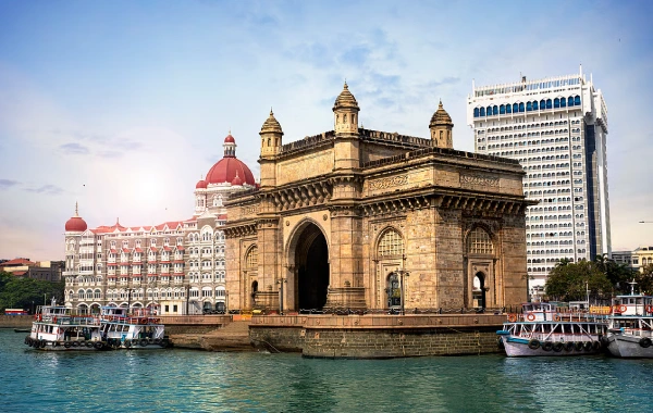 Mumbai to Shirdi Cab
